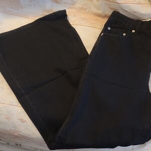 Levi's .. Black .. 29 x 32 .. High Loose Flare .. New‎